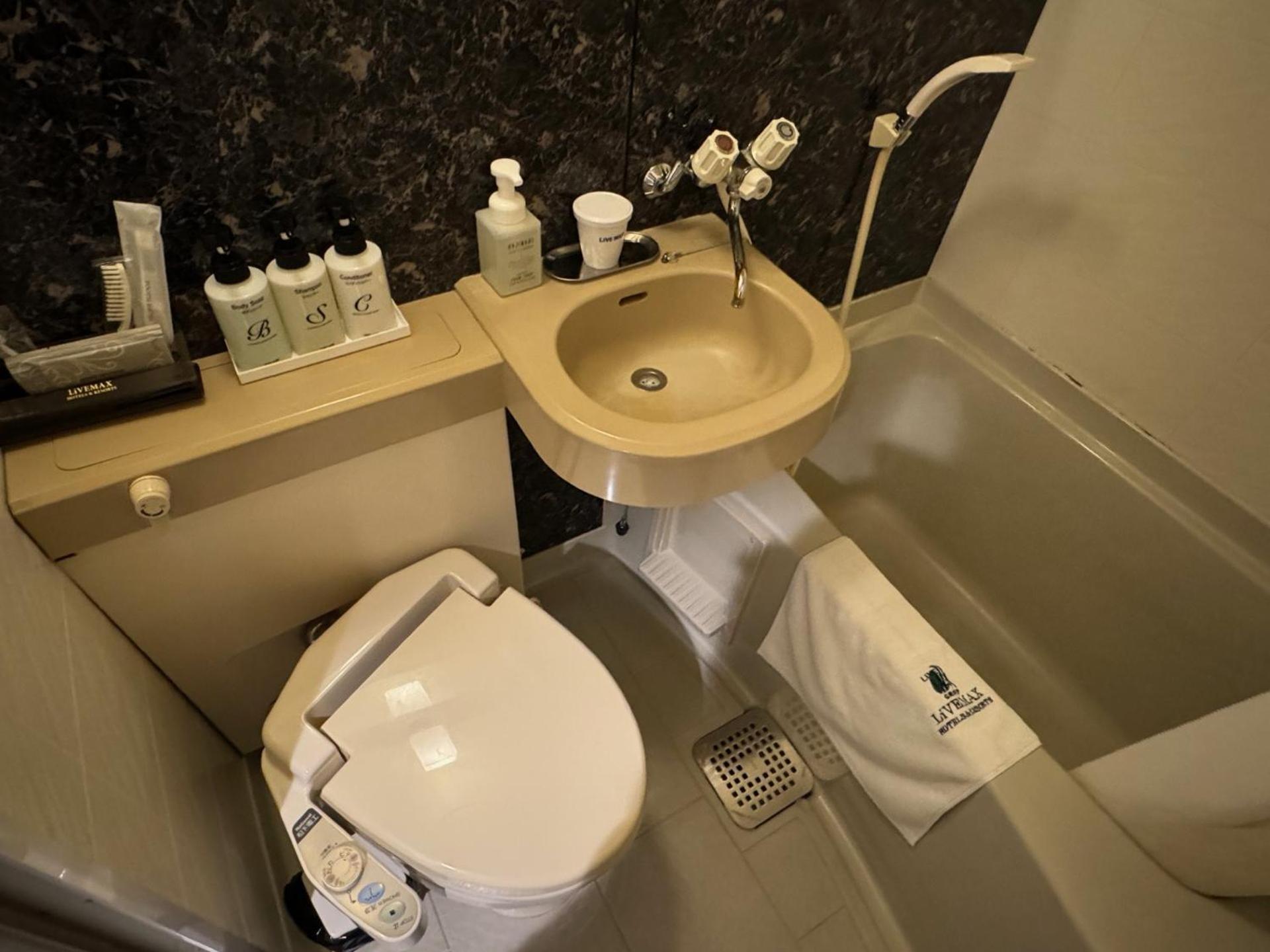 Hotel Livemax Kyoto Gojo Extérieur photo